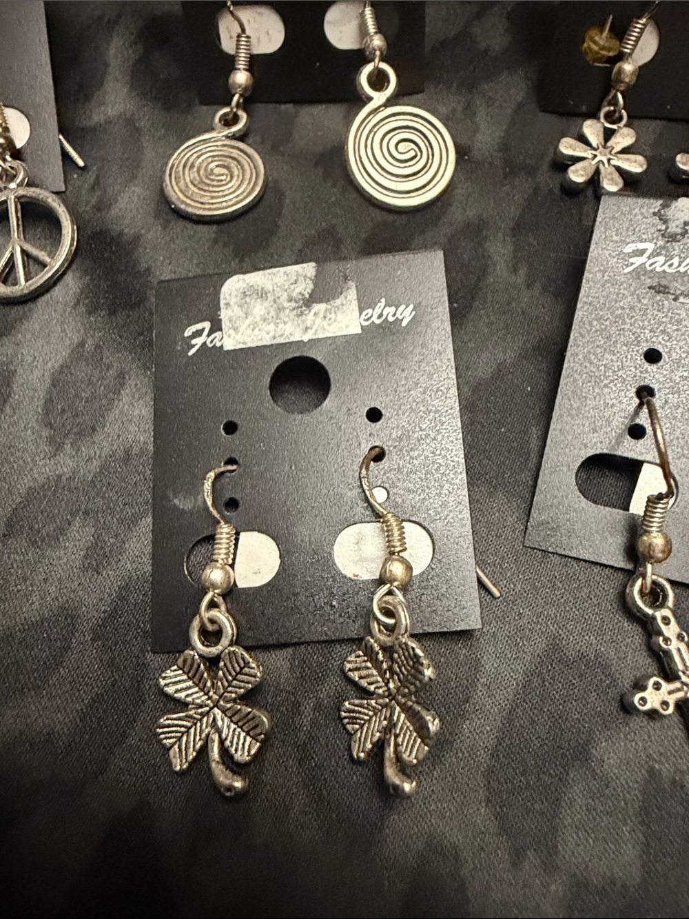 Earring Bundle - Picture 6 of 6